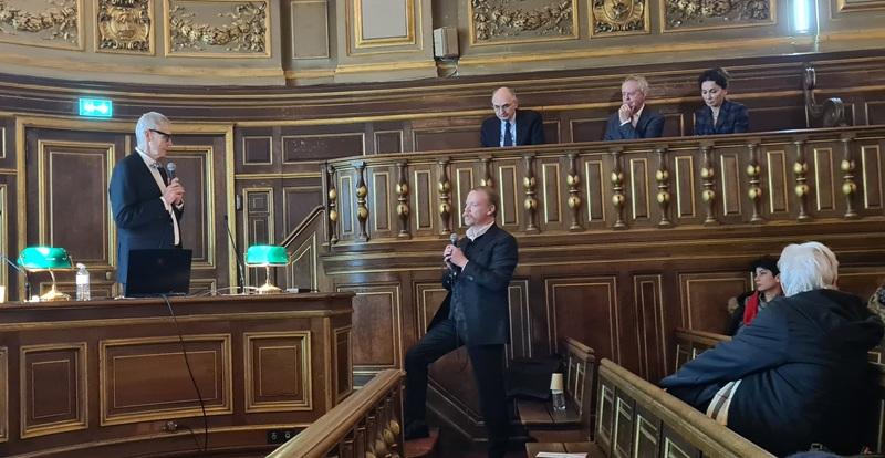 Cycle de conférences du CEOMEP : Conférence de M. Mark B. Garrison coorganisée par le CEOMEP et le CSEE, Amphithéâtre Liard, Sorbonne