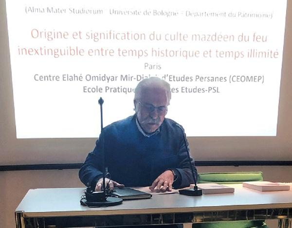 Ali Amir-Moezzi lors de la conférence inaugurale du centre Elahé Omidyar Mir-Djalai d’études persanes