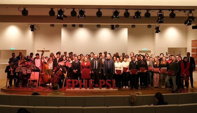 Cérémonie remise diplômes 2024 - Photo de groupe