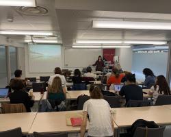 Salle de cours pendant une session du Diplôme EPHE en SVT
